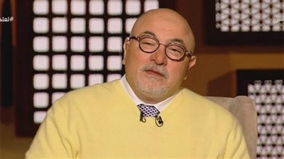 هل أخطأ سيدنا آدم في الجنة؟.. خالد الجندي يكشف