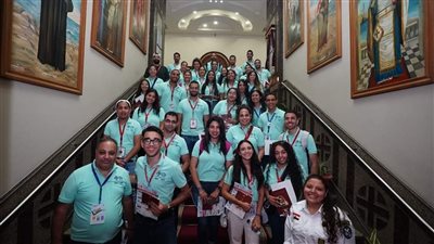 شباب ملتقي لوجوس في زيارة للكنيسة المرقسية بالإسكندرية 