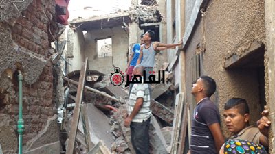 انهيار منزل مكون من 3 طوابق بدون خسائر في الأرواح بسوهاج | صور