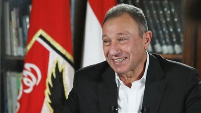  المتحدة للرياضة تحصل على رعاية فريق كرة القدم بالنادي الأهلي لمدة 4 مواسم |خاص