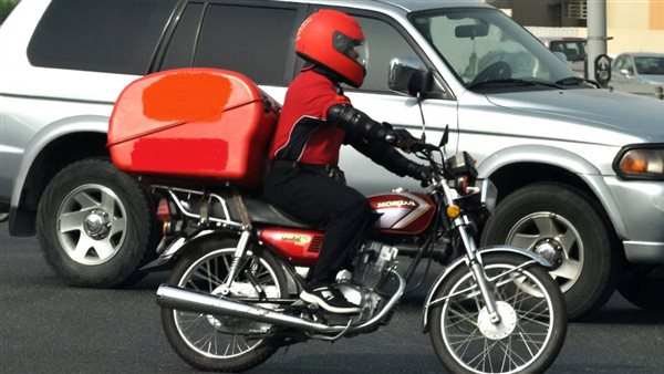 عمال الدليفري