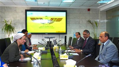 وزيرة البيئة: إعداد فيديوهات مصورة لمؤتمر المناخ لعرضها على شاشات المطارات