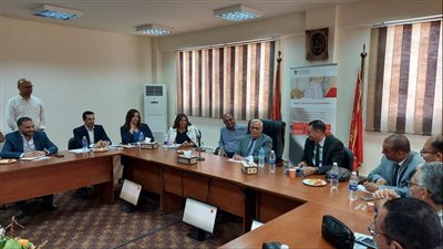 محافظ بورسعيد يستقبل وفد المجلس التصديري للملابس الجاهزة | صور 