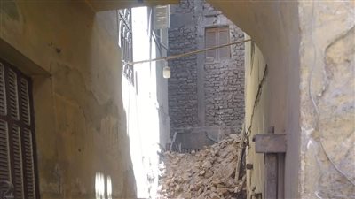دون خسائر بشرية.. انهيار جزئي لمنزل في كوم أمبو بأسوان