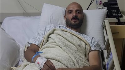 بعد اعتداء طبيب المنوفية على المريض الأصم خلال جلسة العلاج الطبيعي.. النقابة: عيادته غير مرخصة