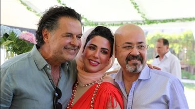 راغب علامة يعلق على أزمة صورته مع زوجة السفير العراقي: تجمعني علاقة عائلية معهم