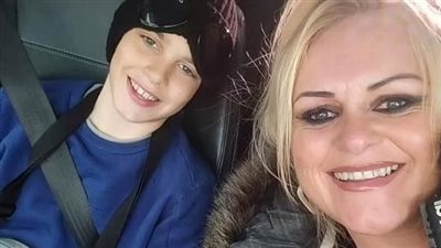 قتل 82 طفلًا.. أم تتهم فيسبوك وتيك توك بالتسبب في وفاة ابنها في تحدي التعتيم