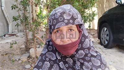 قلب ولدي عليا حجر.. الحاجة نعمة تروي قصة معاناتها: بناتي طردوني وعايشة في الشارع