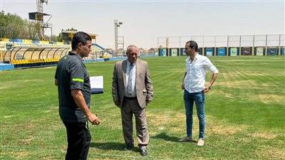 لجنة من اتحاد الكرة تعاين ملعب الأسيوطي وغرف خلع الملابس