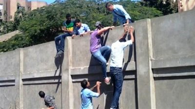 الحكومة تواجه التسرب من التعليم.. وبرلمانيون يشترطون عدم تغريم أولياء الأمور 