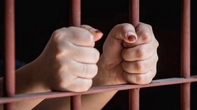 وضعته في شيكارة.. تفاصيل مقتل صبي على يد جارة والدته بالشرقية