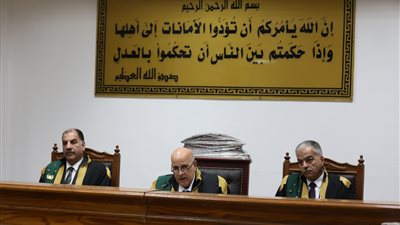 تشابه أسماء.. براءة طبيب من حكم المؤبد في الاستيلاء على المواد البترولية 