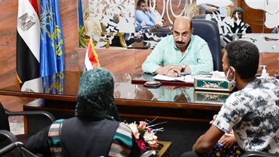 لمواجهة مشكلة البطالة.. محافظ أسوان يكلف مديرية القوى العاملة بتوفير فرص عمل للشباب