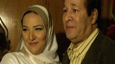 ابنة سعيد صالح تعلق على صورة الصلاة بمهرجان القاهرة السينمائي: والدي كان بيصلي جماعة على المسرح