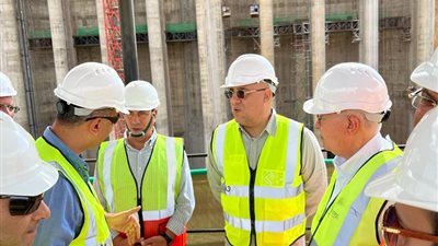 وزير الإسكان: الرئيس السيسي يضع مشروع سد جوليوس نيريرى بتنزانيا على رأس اهتماماتنا