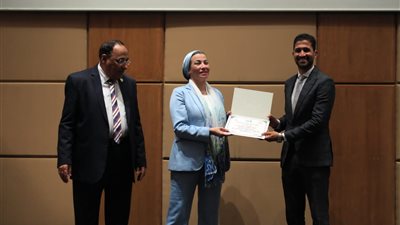 بحضور وزيرة البيئة.. تكريم القاهرة 24 لفوزه بالمركز الأول في جائزة جمعية كتاب صحافة البيئة
