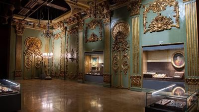 متحف شرم الشيخ يعلن عرض مجوهرات ملكية من الأسرة العلوية | صور 