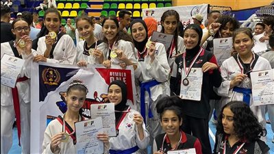 أبطال فريق التايكوندو ببورسعيد يحصدون المراكز الأولى في بطولة منطقة القناة | صور 