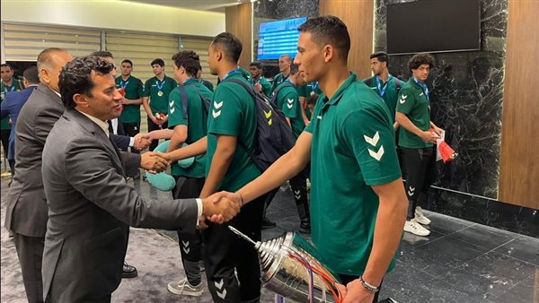 وزير الرياضة يستقبل