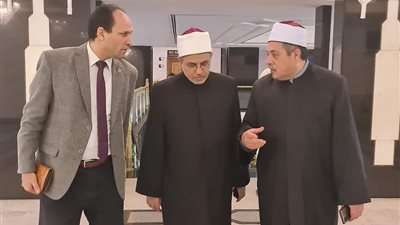 رئيس جامعة الأزهر يتابع انطلاق المرحلة الأولى من برنامج TEA