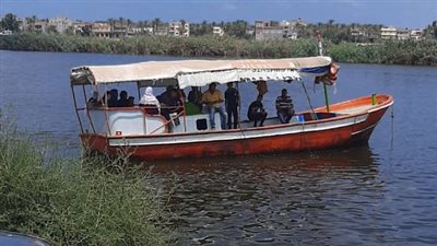 ضبط 4 معديات مخالفة لشروط الأمن والسلامة بالبحيرة