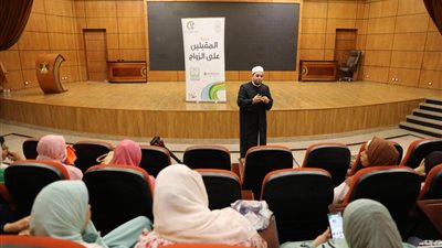 المجلس القومي للمرأة يختتم فعاليات ورشة عمل للمقبلين على الزواج