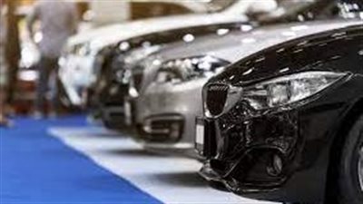 إلغاء الأوفر برايس على السيارات.. عضو بالشعبة يؤكد: البيع بالسعر الرسمي بعد التخفيضات الأخيرة