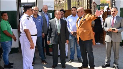 مدير أمن بورسعيد يتفقد أعمال الجمعية العمومية للنادي المصري | صور 