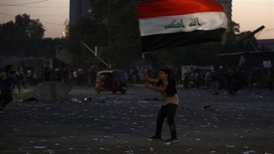 محطات الأزمة في العراق.. انقسام شيعي وصراع بين النزعة الوطنية وهيمنة إيران