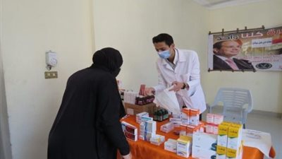الصحة تطلق 8 قوافل طبية مجانية ضمن مبادرة حياة كريمة
