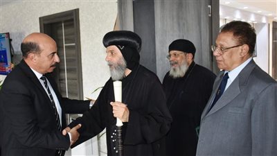 أسقف أسوان يشكر المحافظ لدعمه ترخيص إنشاء كنيسة حي الصداقة الجديدة لخدمة 1500 أسرة