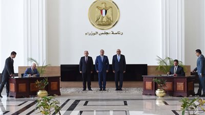 مدبولي يشهد توقيع مذكرة تفاهم بين هيئة الاستثمار وشركة ستيلانتس العالمية لصناعة السيارات