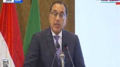 مدبولي: مصر حريصة عل طرح مشكلات قارة إفريقيا ورؤياها على دعم التكيف مع تغيرات المناخ