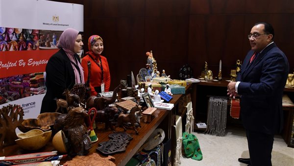 رئيس الوزراء يتفقد