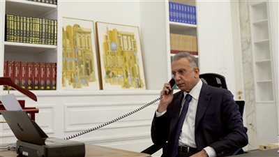 الرئيس الأمريكي يجري اتصالا هاتفيا بالكاظمي.. ويدعو القادة العراقيين للانخراط في حوار وطني