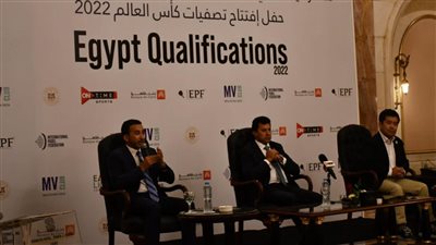 وزير الرياضة يشهد حفل افتتاح تصفيات بطولة العالم للبادل 2022