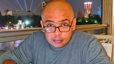 مراد مكرم يتحدث عن معاناة مرض الراحل أمين العسال: كان كل شوية في المستشفى بين الحياة والموت