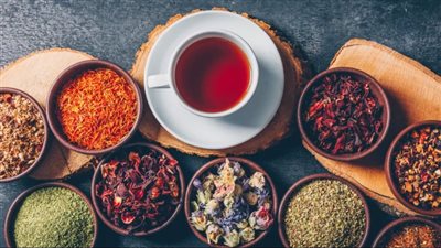 دراسة بريطانية: الأشخاص الذين يشربون فنجانين أو أكثر من الشاي يكونون أقل عرضة للوفاة