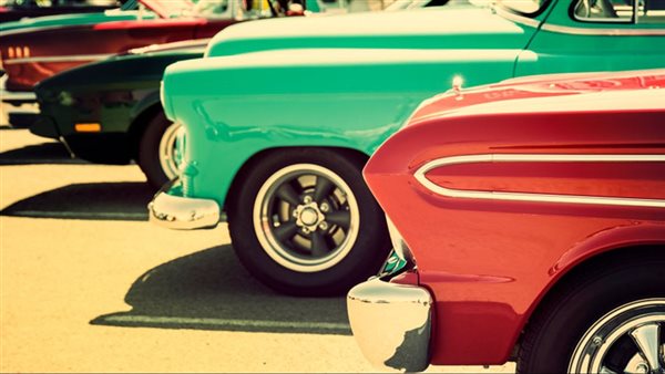 سيارات كلاسيكية 