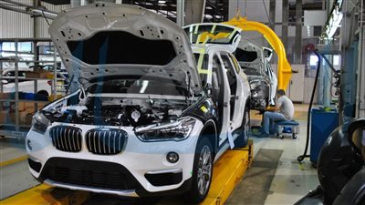 برئاسة الدكتور مصطفى مدبولي.. تفاصيل تشكيل لجنة لصناعة السيارات | بث مباشر