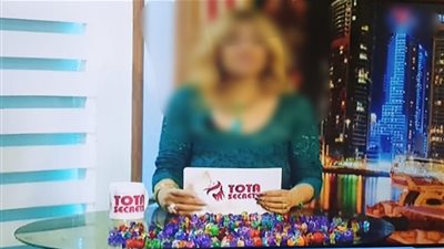 المذيعة المتهمة بقضية مهرجان الماسة الدولي: قالولي هتمسكي تكريم الشخصيات المهمة |خاص