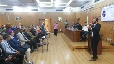 محافظة القاهرة تواصل الندوات التوعوية للتعريف بالمبادرة الوطنية للمشروعات الخضراء الذكية