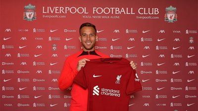 آرثر ميلو يخضع لعملية جراحية ويغيب عن ليفربول لفترة طويلة