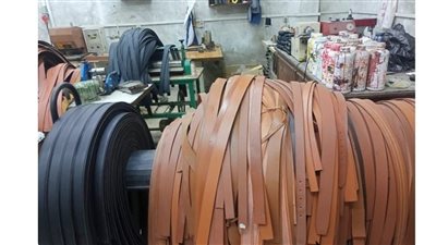 القبض على صاحب مصنع أحذية لحيازته منتجات دون ترخيص بالقاهرة
