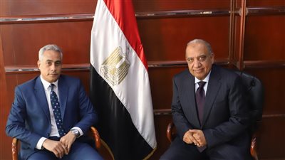 وزيرا القوى العاملة وقطاع الأعمال لـ ممثلي العمال: حريصون على حفظ حقوقكم وصونها