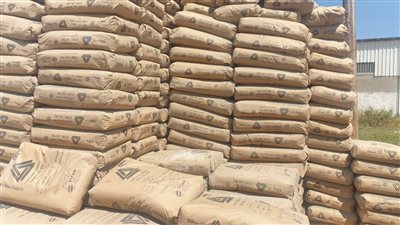 ضبط 3 أطنان أسمنت قبل بيعها بالسوق السوداء وتحرير 141 محضرًا تموينيًا بسوهاج