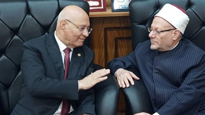 مفتي الجمهورية ورئيس جامعة بنها يوقعان بروتوكول تعاون لمواجهة الفكر المتطرف