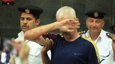 لبيان سلامة قواه العقلية.. جنايات الجيزة تتسلم تقرير الطب النفسي للمتهم بارتكاب مذبحة الريف الأوروبي
