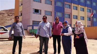 محافظ أسوان يكلف بالمتابعة الميدانية لاستعداد 1460 مدرسة لاستقبال العام الدراسي الجديد