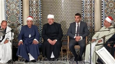بحضور وزير الأوقاف.. انطلاق مقرأة كبار القراء بمسجد الإمام الحسين في القاهرة| بث مباشر